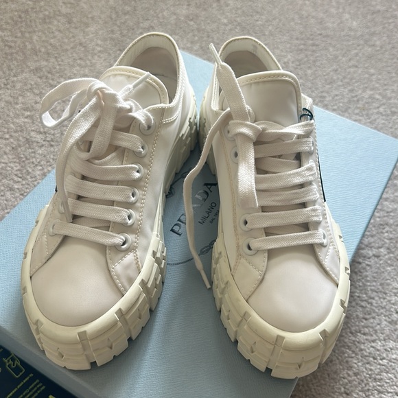 Platform Prada sneakers. Double Wheel nylon gabardine. White, women size 36 US 6 - Picture 2 of 6
